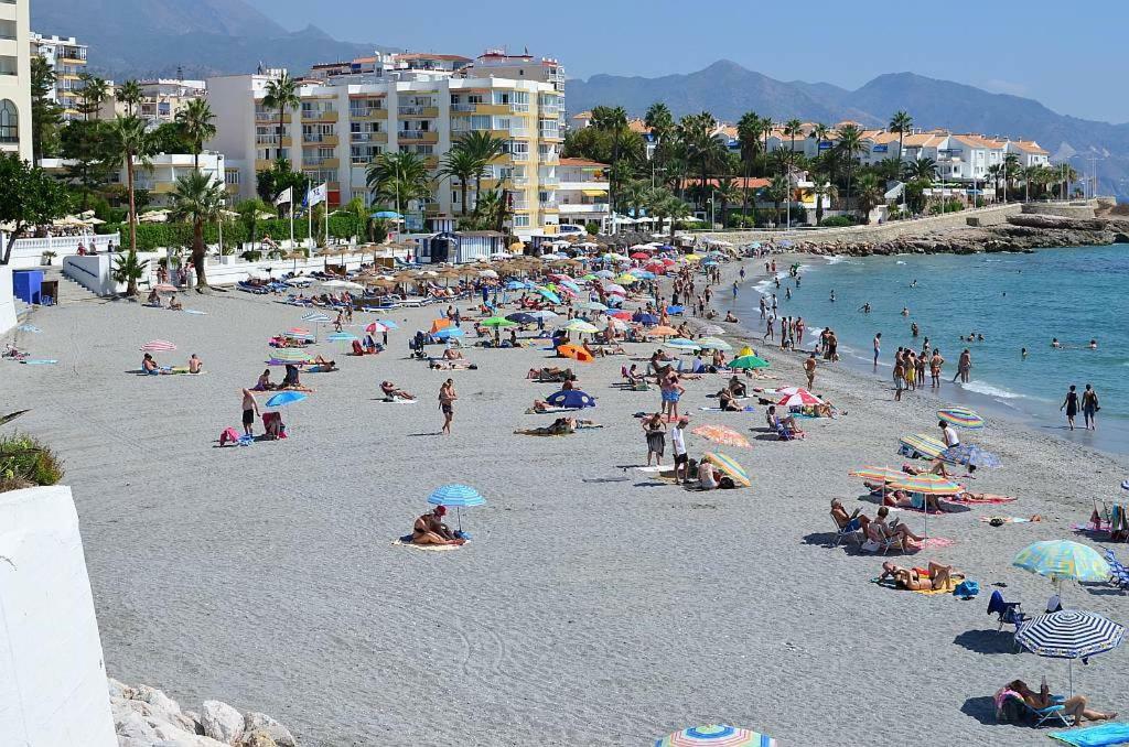 Apartamento En Nerja Extérieur photo