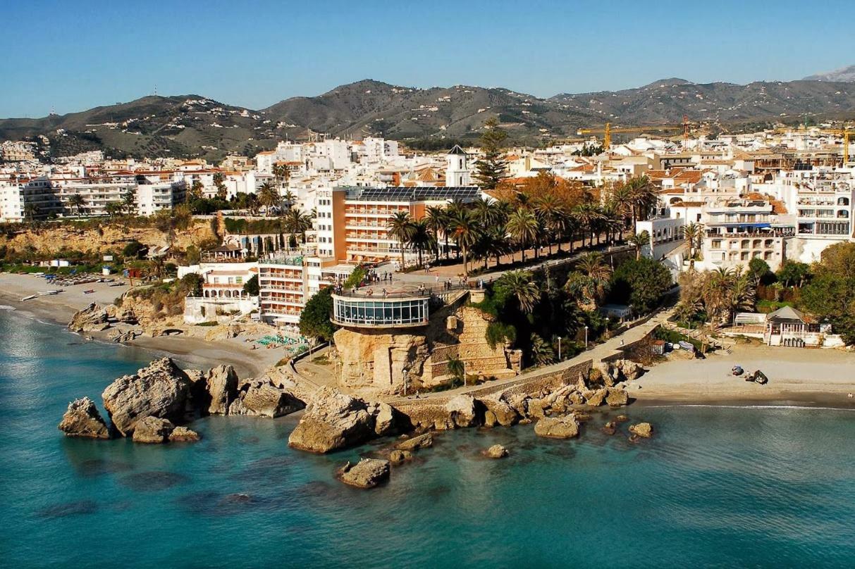 Apartamento En Nerja Extérieur photo